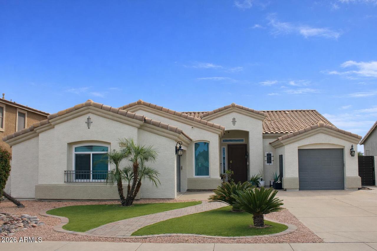 3257 E Maplewood St., Gilbert, AZ 85297