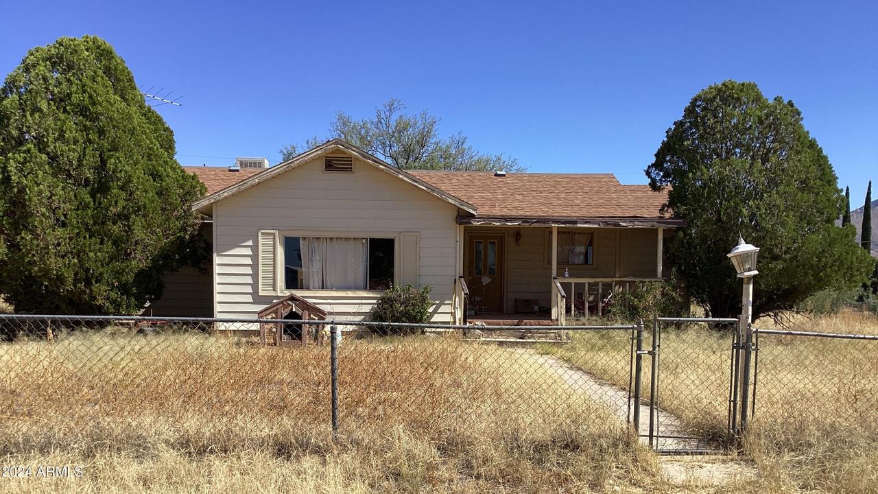 1933 N Tortoise Tr., Dragoon, AZ 85609