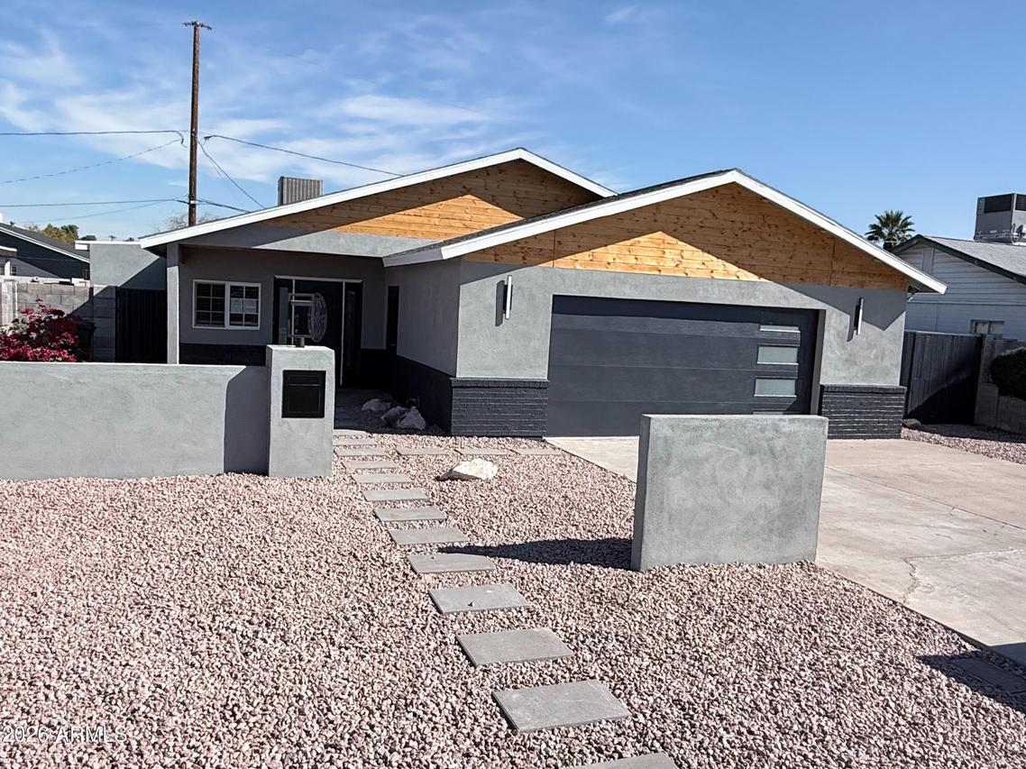 846 W Mitchell Dr., Phoenix, AZ 85013