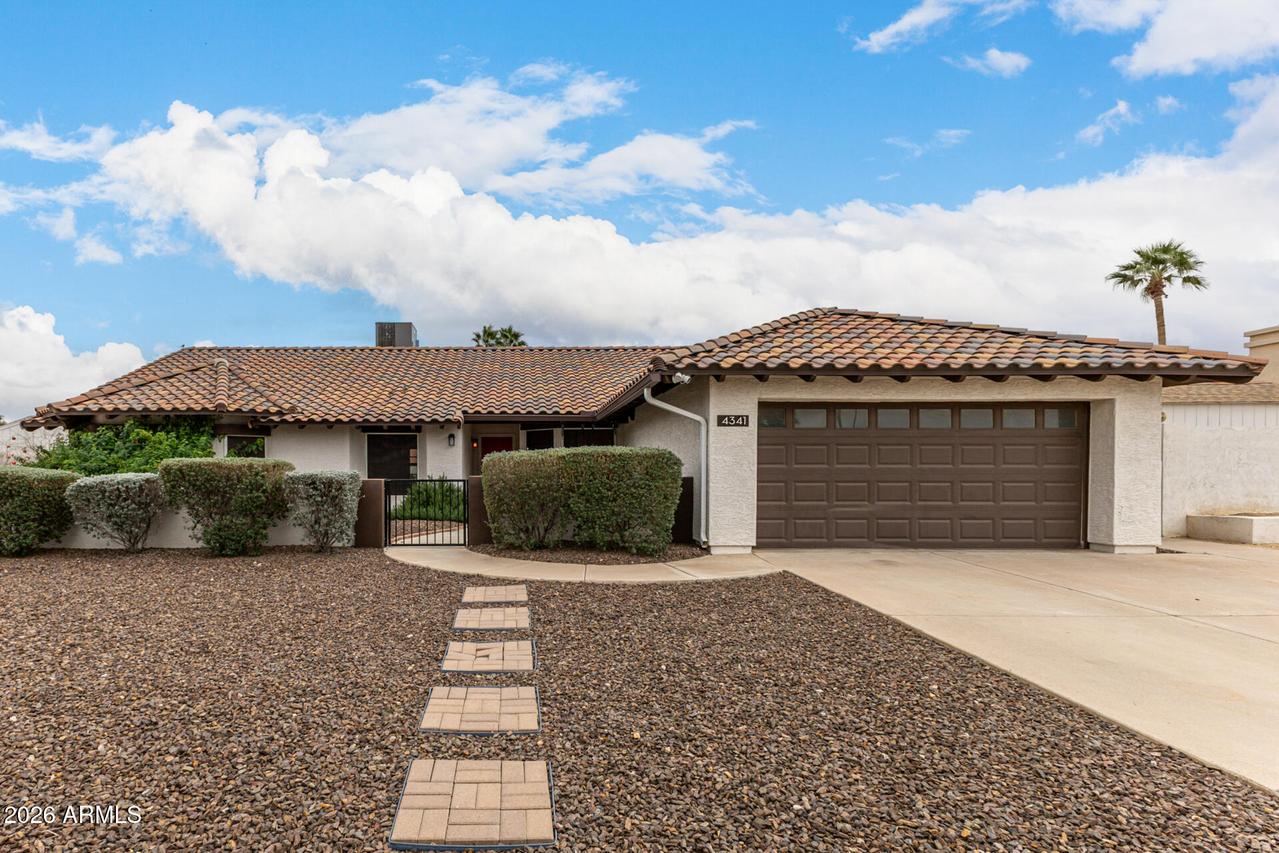 4341 E Betty Elyse Ln., Phoenix, AZ 85032