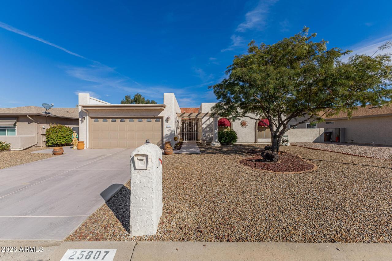 25807 S Ontario Dr., Sun Lakes, AZ 85248