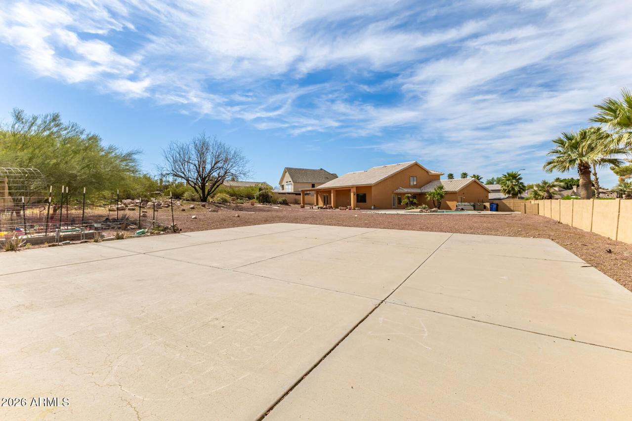 25225 N 46th Dr., Phoenix, AZ 85083