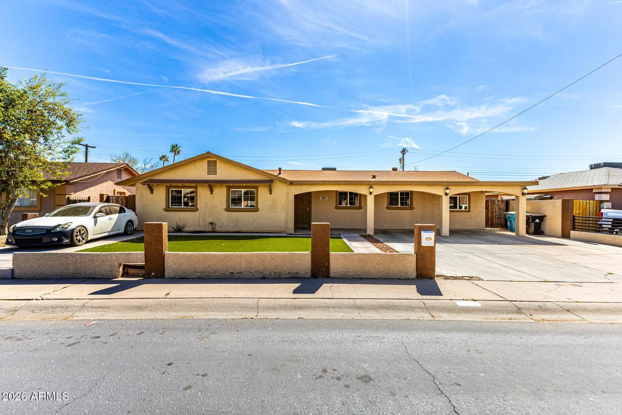5639 W Meadowbrook Ave., Phoenix, AZ 85031