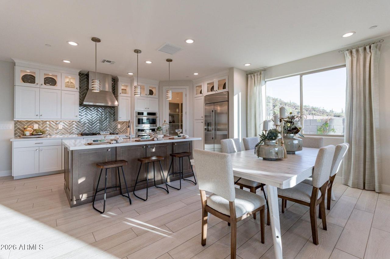 12335 W Caraveo Pl., Peoria, AZ 85383