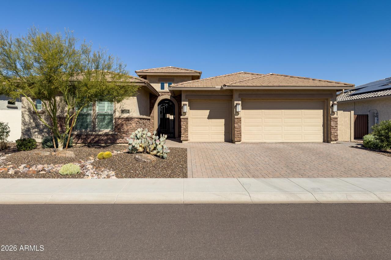 11614 W Montansoro Ln., Peoria, AZ 85383