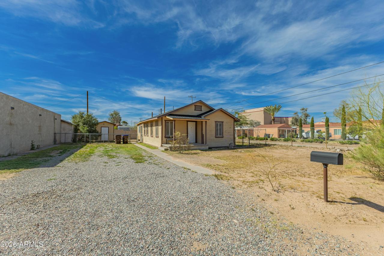 332 N 6th St., Coolidge, AZ 85128