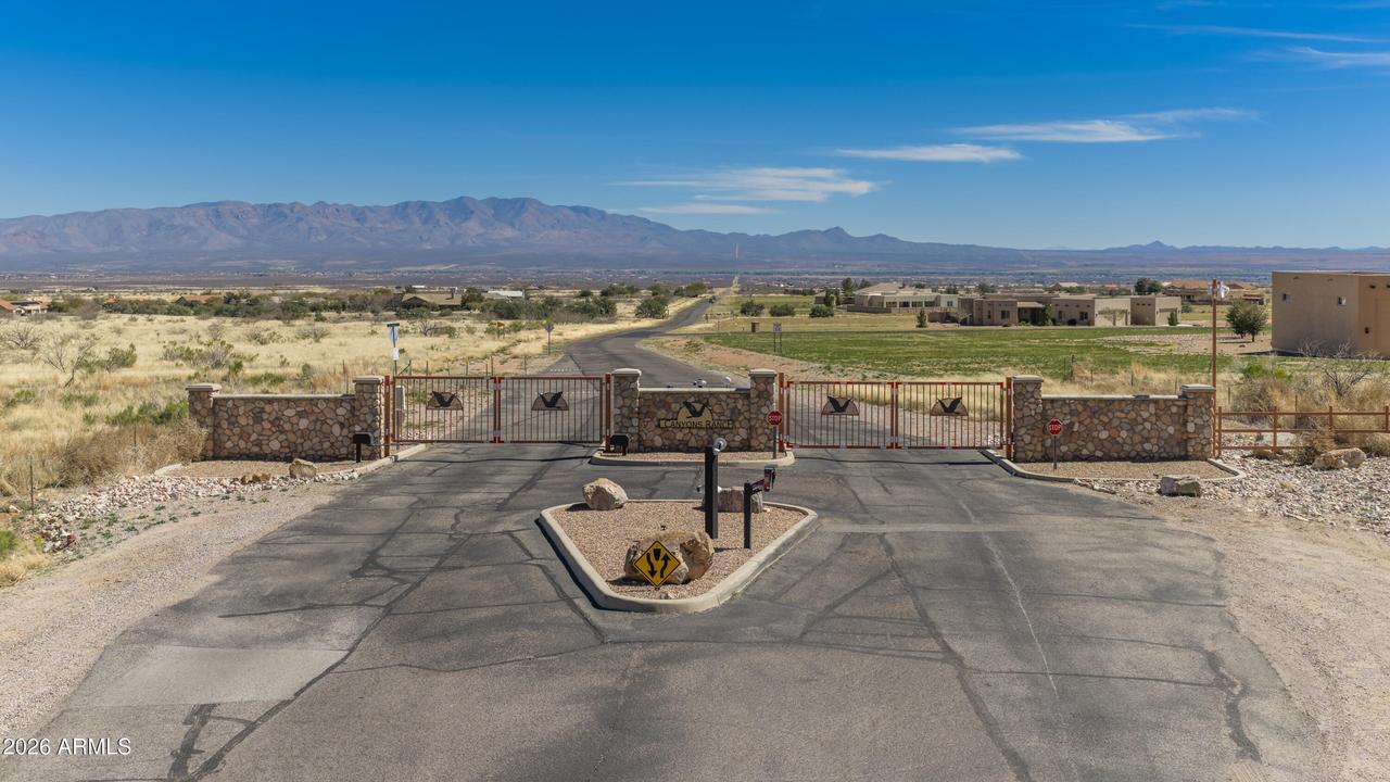 8859 S Arab Ct., Hereford, AZ 85615