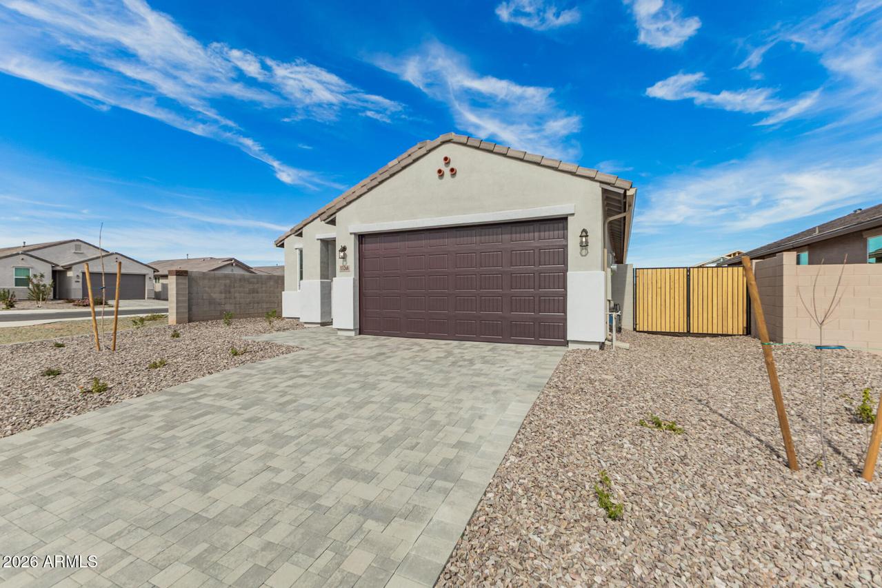 13268 W Ranch Gate Rd., Peoria, AZ 85383