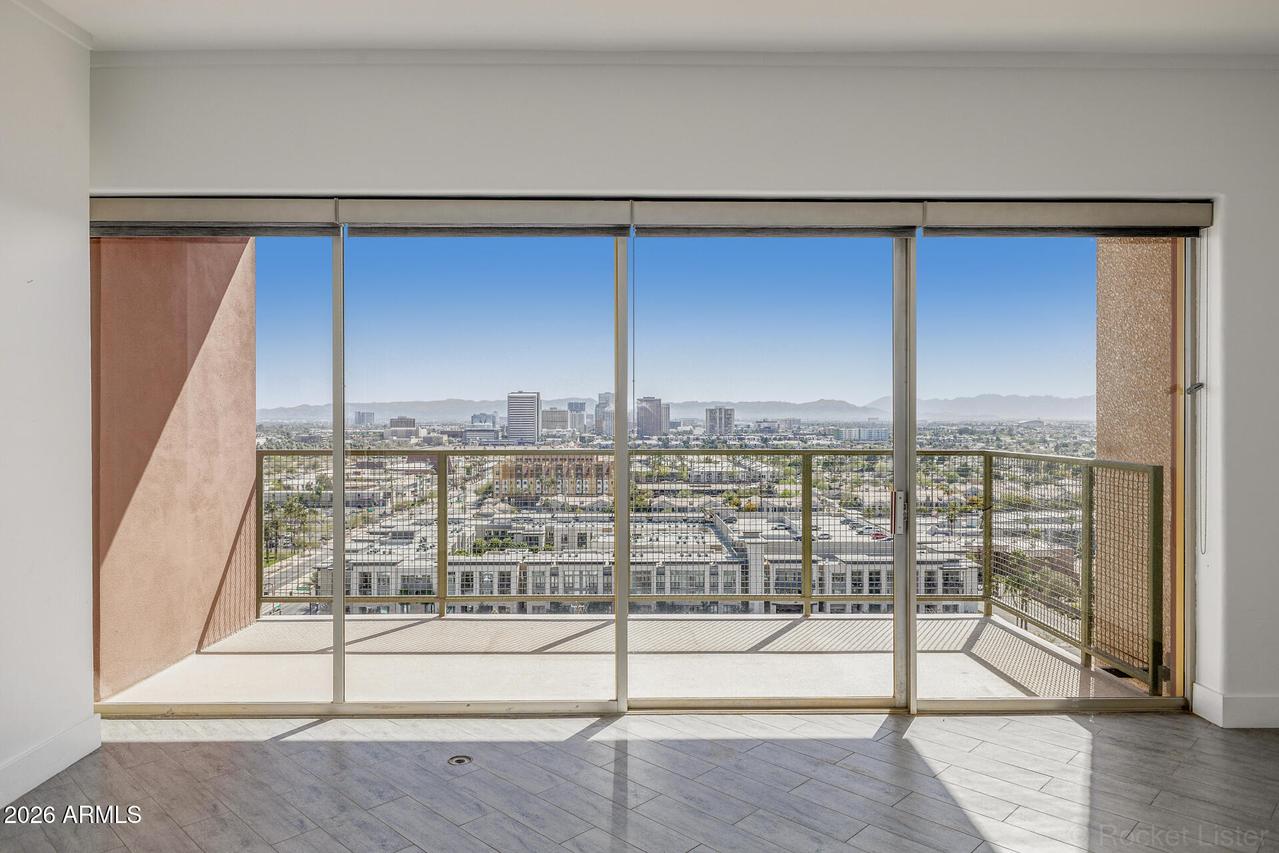 4750 N Central Ave. #E16, Phoenix, AZ 85012