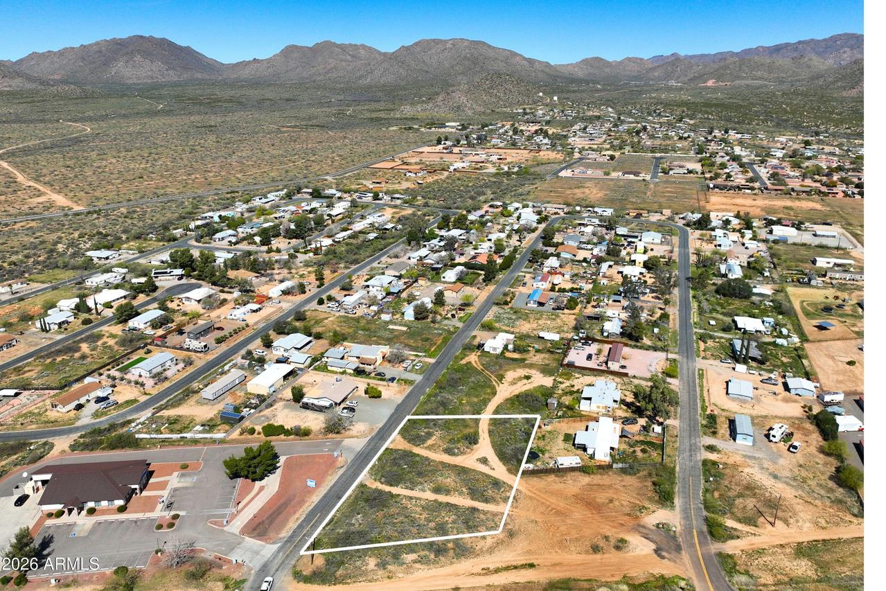 26755 S Grandview Dr., Congress, AZ 85332