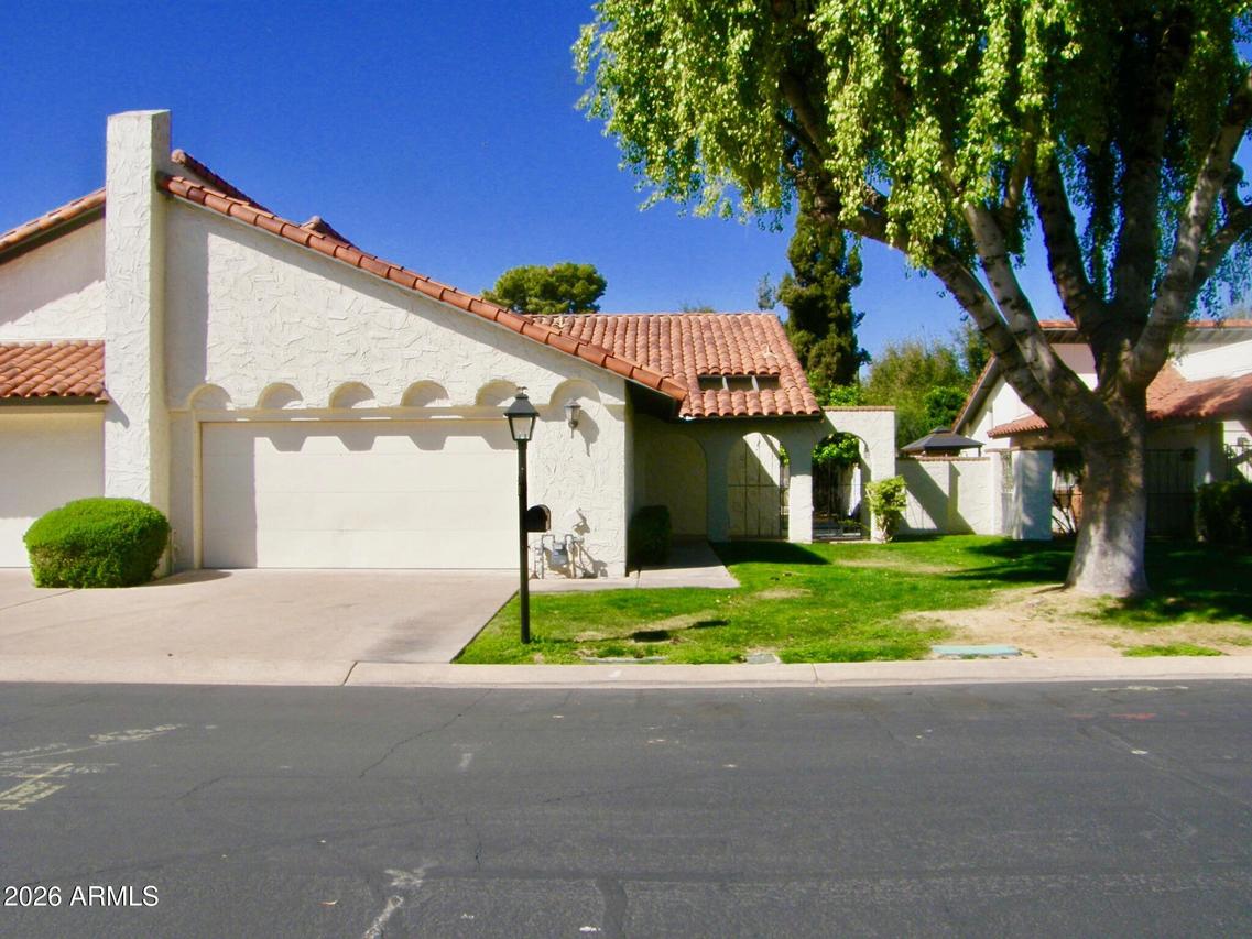 5776 N Scottsdale Rd., Paradise Valley, AZ 85253