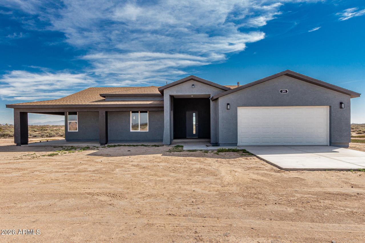 285 N 386th Ln., Tonopah, AZ 85354
