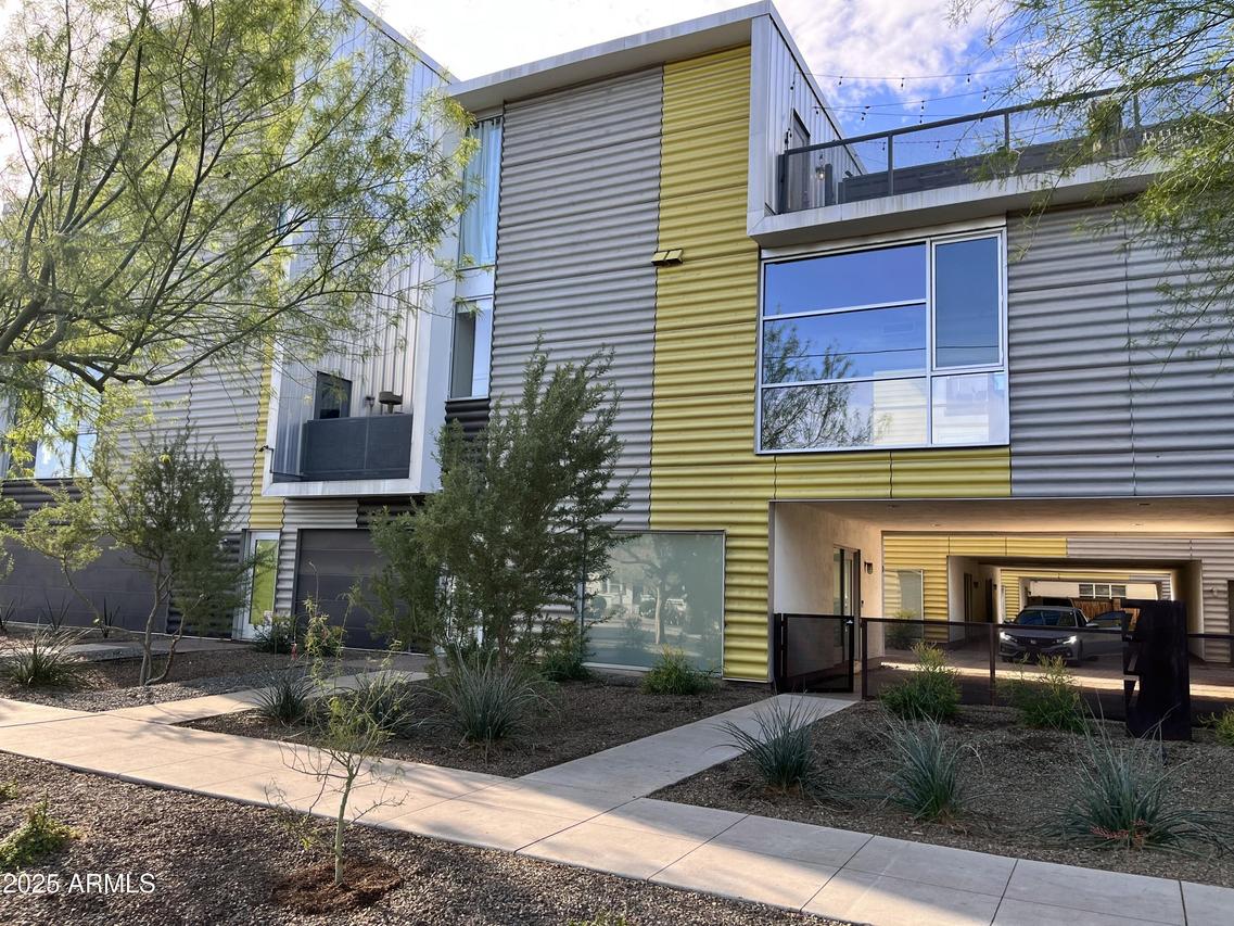 777 W Roosevelt St. #2, Phoenix, AZ 85007