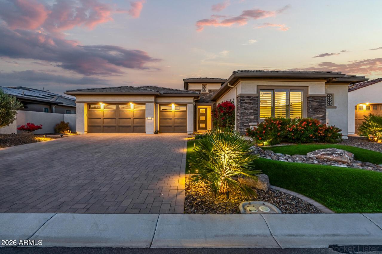 3339 N 165th Dr., Goodyear, AZ 85395