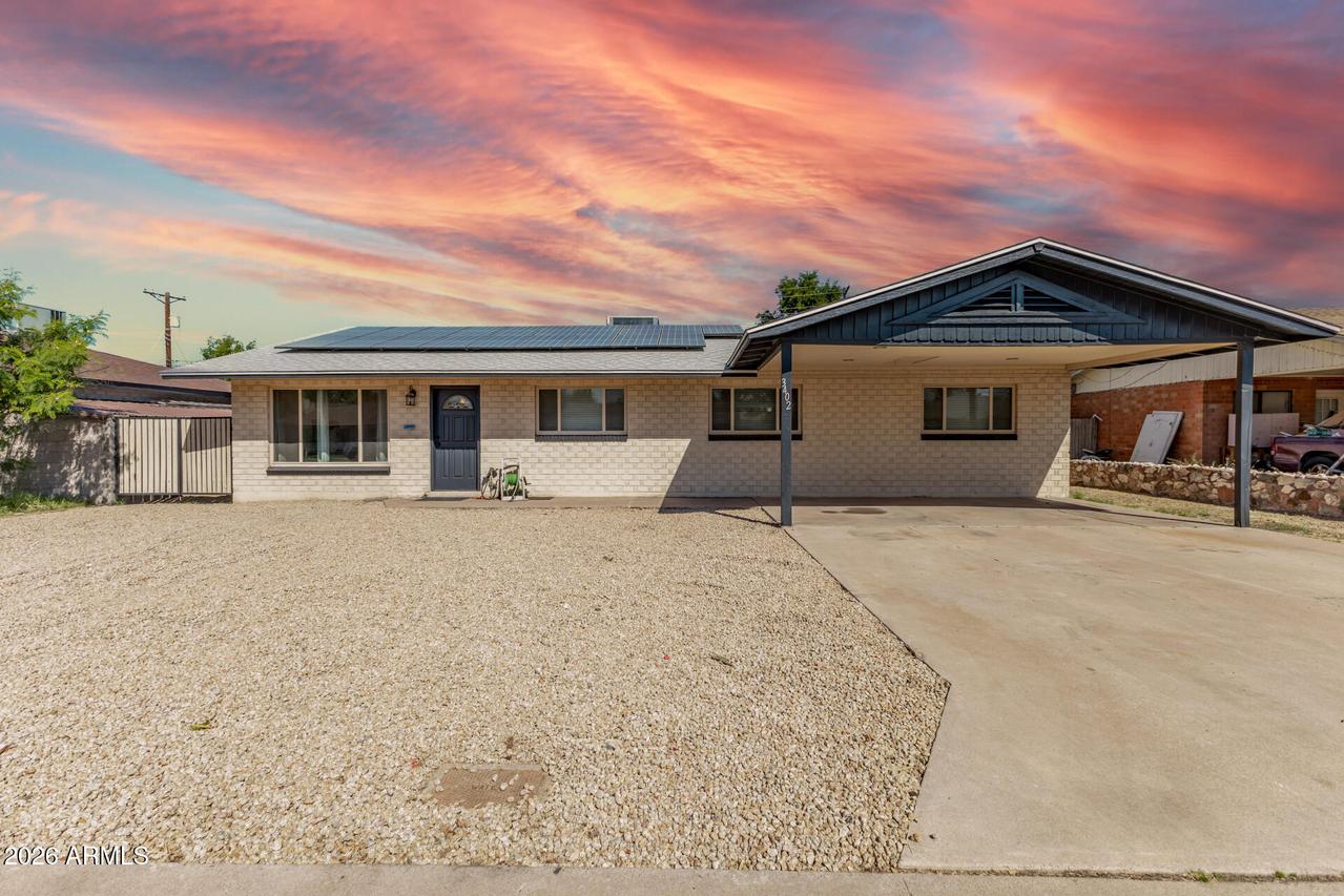 3402 W Krall St., Phoenix, AZ 85017