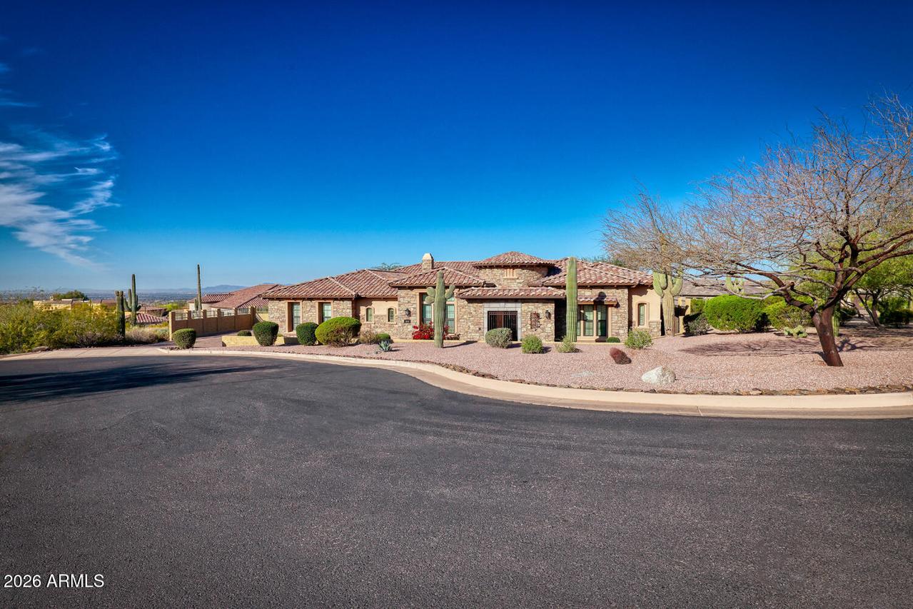 8925 E Rosedale Cir., Mesa, AZ 85207