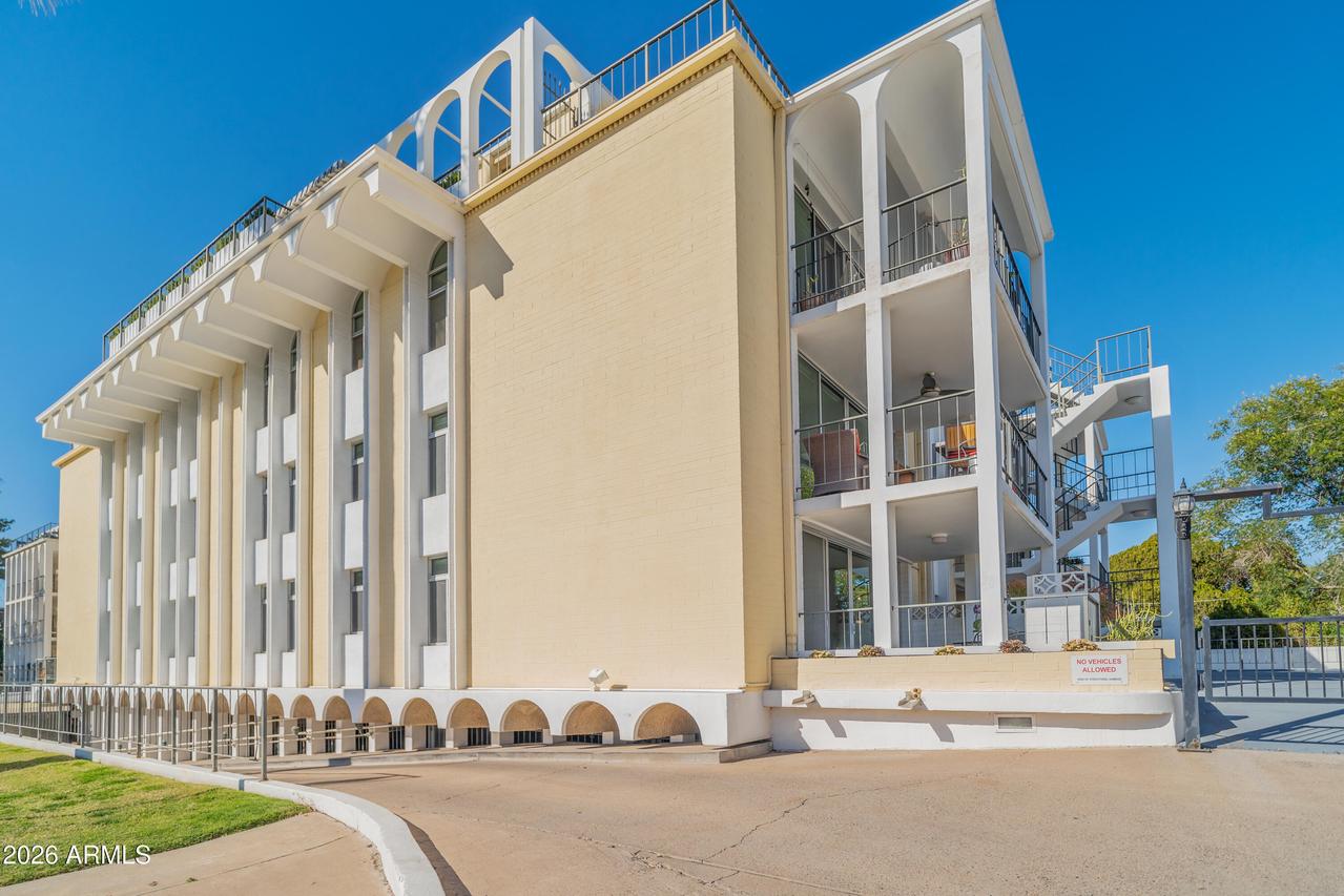 6502 N Central Ave. #B103, Phoenix, AZ 85012