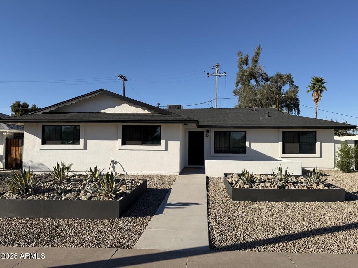 1914 W Virginia Ave., Phoenix, AZ 85009