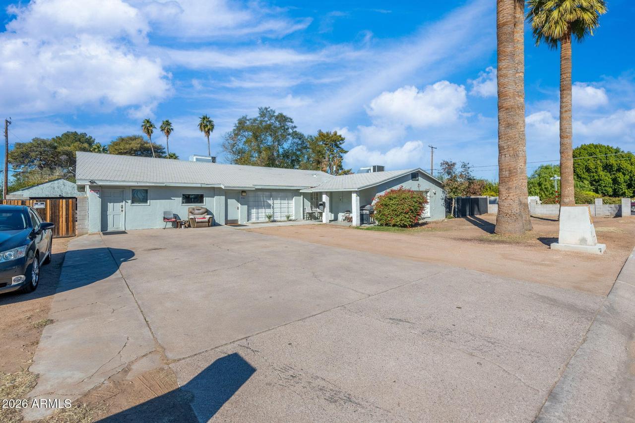 2642 N 31st St., Phoenix, AZ 85008