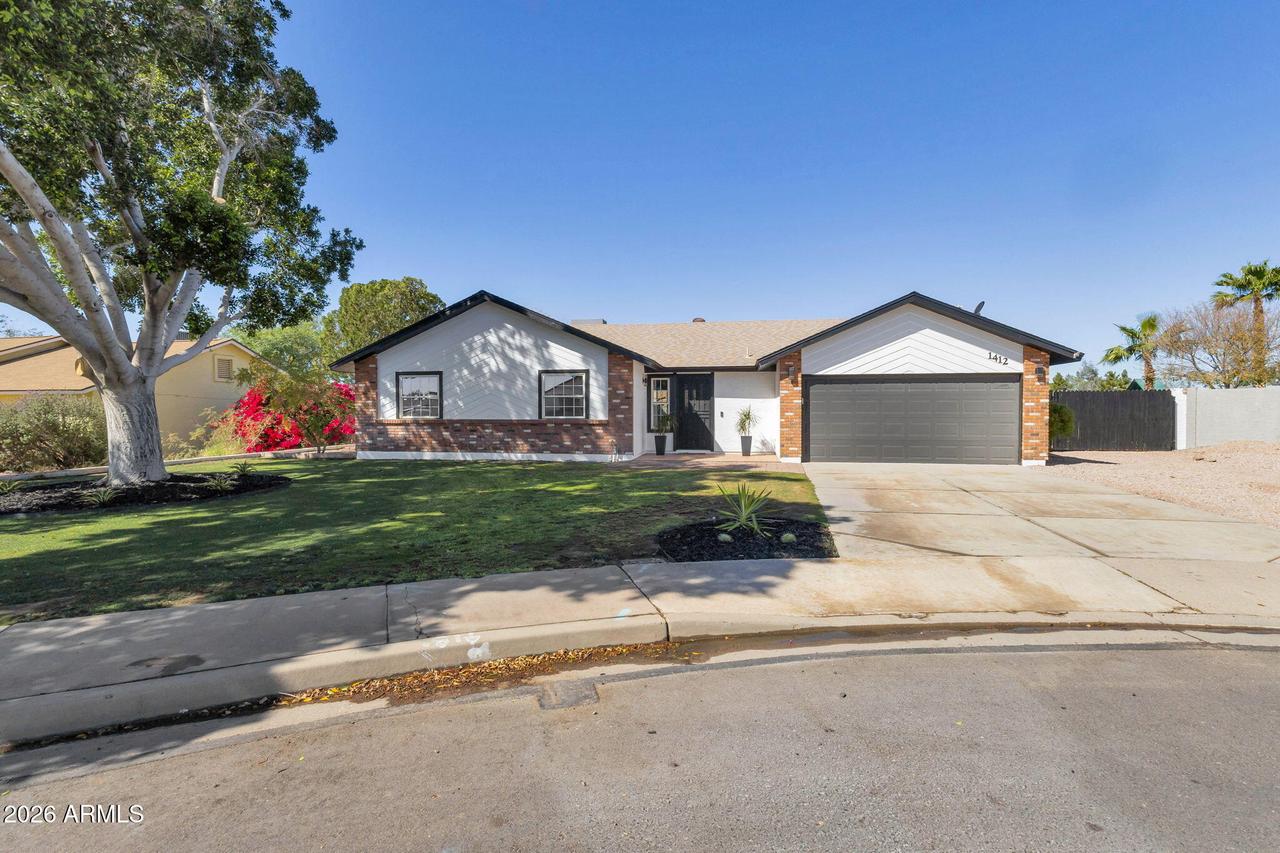 1412 N Augustine, Mesa, AZ 85207