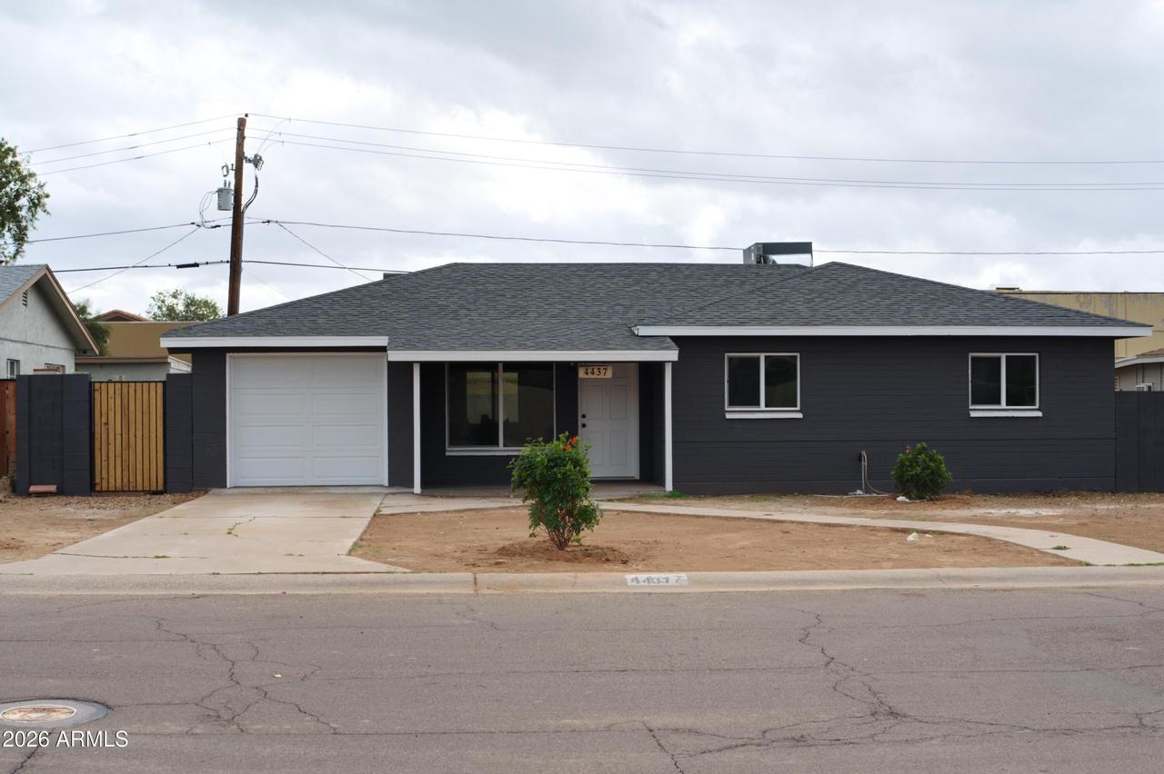 4437 E Alemria Rd., Phoenix, AZ 85008