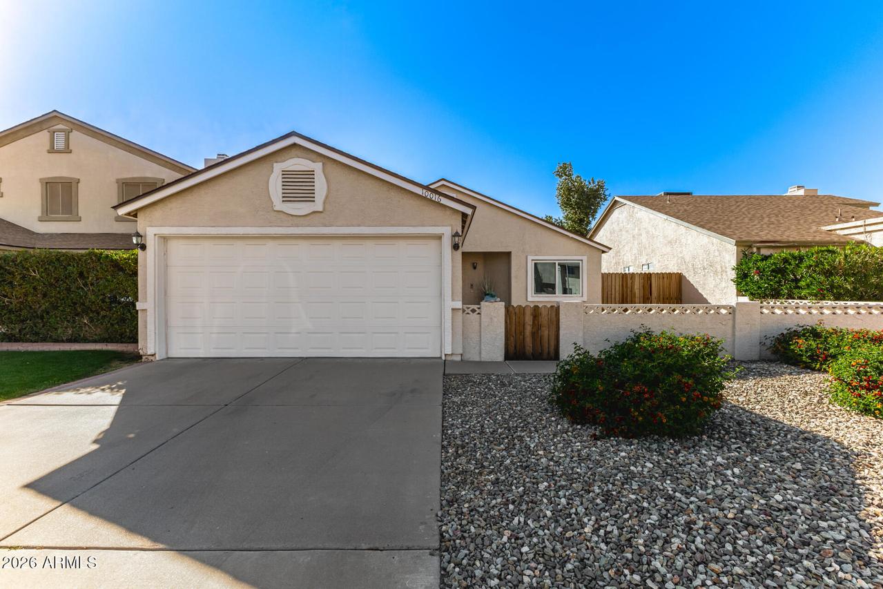10016 N 65th Ln., Glendale, AZ 85302