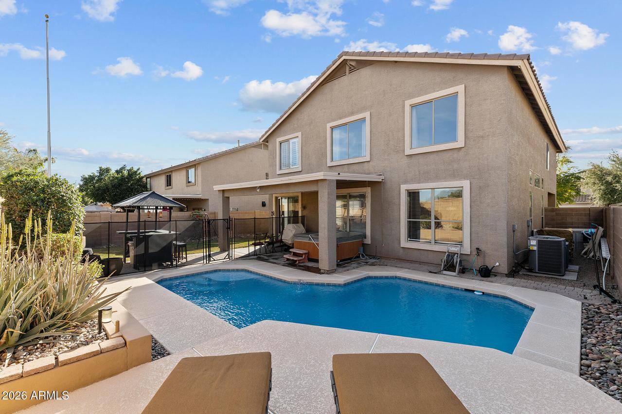 25815 N 67th Dr., Peoria, AZ 85383