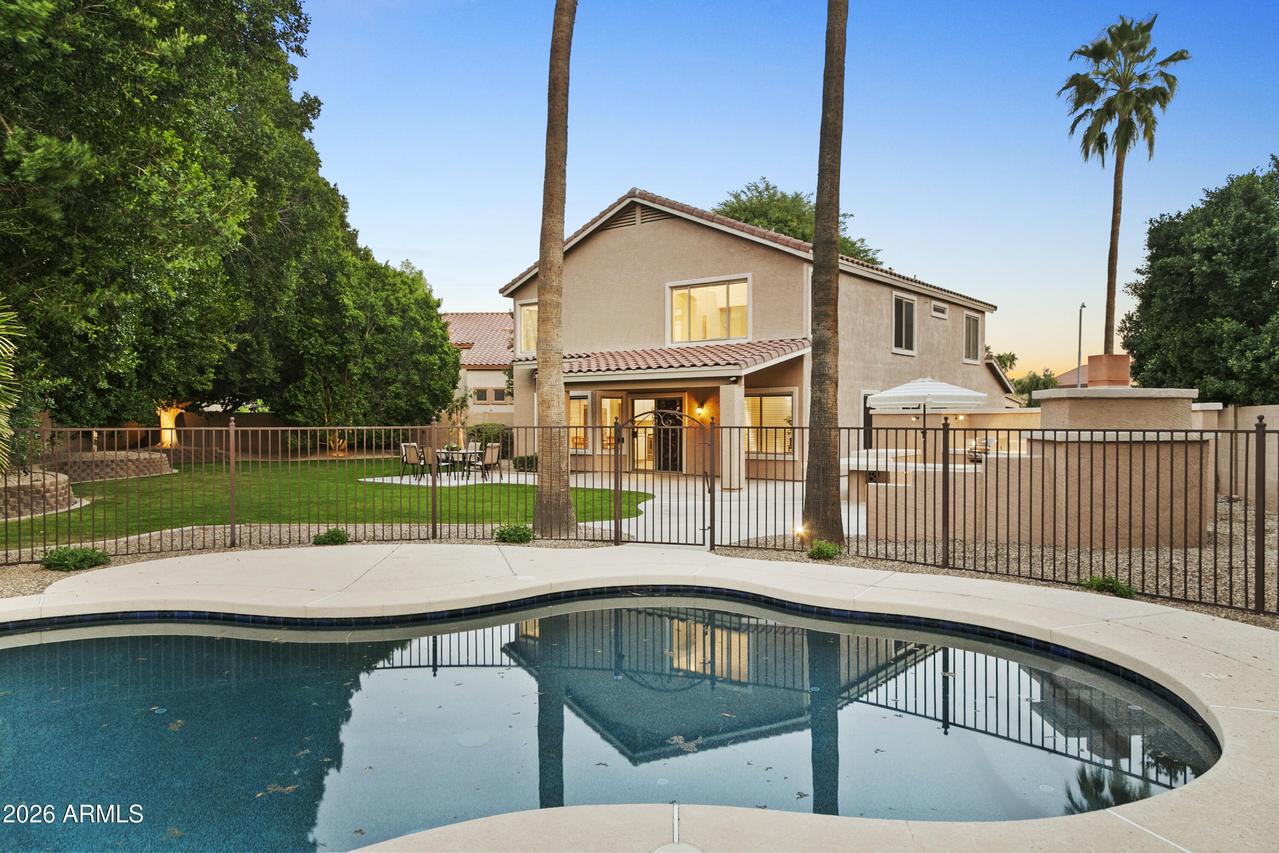 20932 N 67th Dr., Glendale, AZ 85308