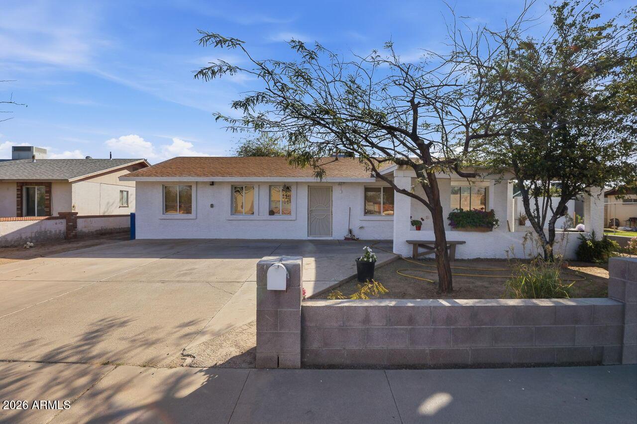 1823 N 48 Ave., Phoenix, AZ 85035