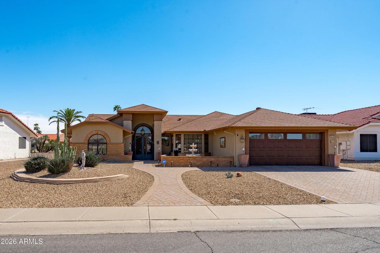 14211 W White Rock Dr., Sun City West, AZ 85375