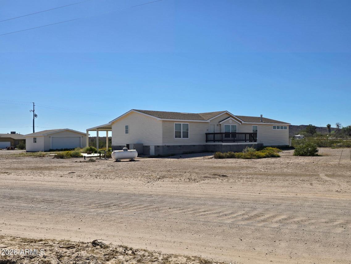 3016 S 375th Ave., Tonopah, AZ 85354