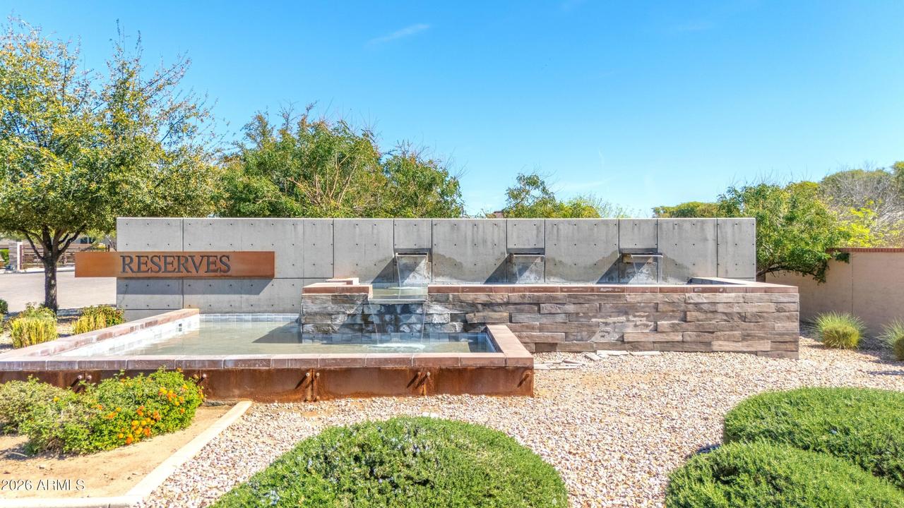 1867 E Gillcrest Rd., Gilbert, AZ 85298