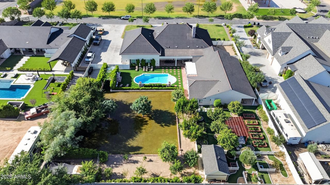 2035 E Haven Cir., Gilbert, AZ 85298
