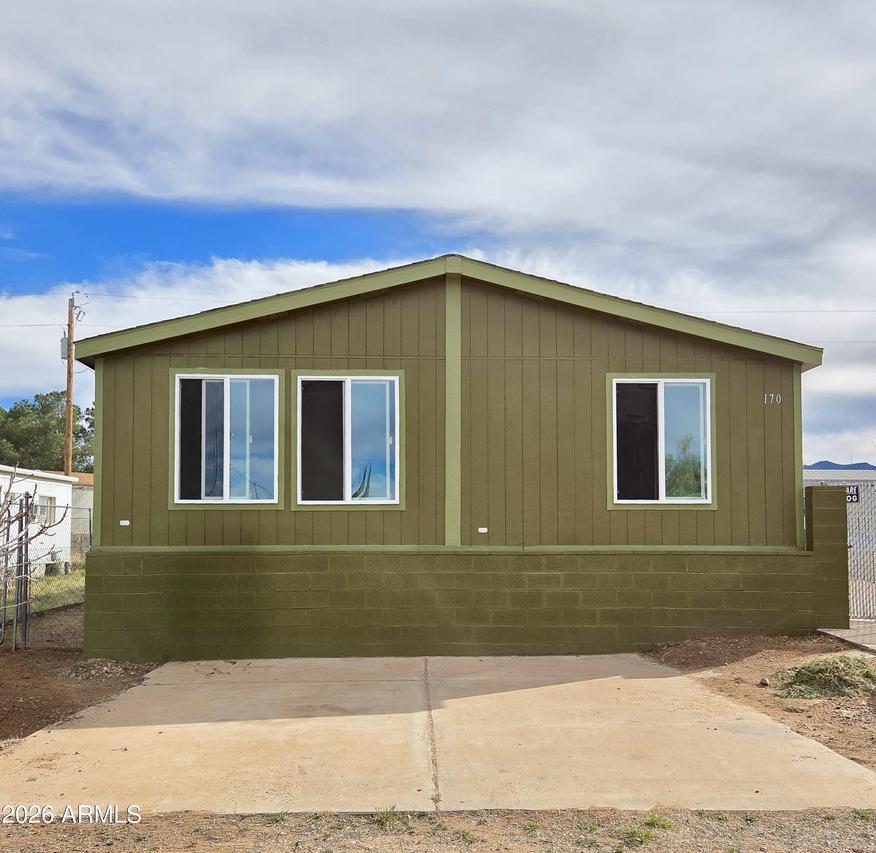 170 Valerie Ln., Sierra Vista, AZ 85635