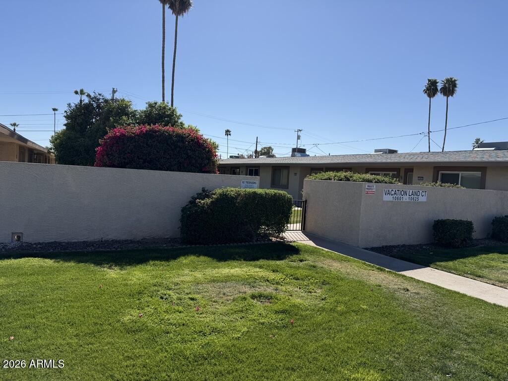 10619 W Coggins Dr., Sun City, AZ 85351