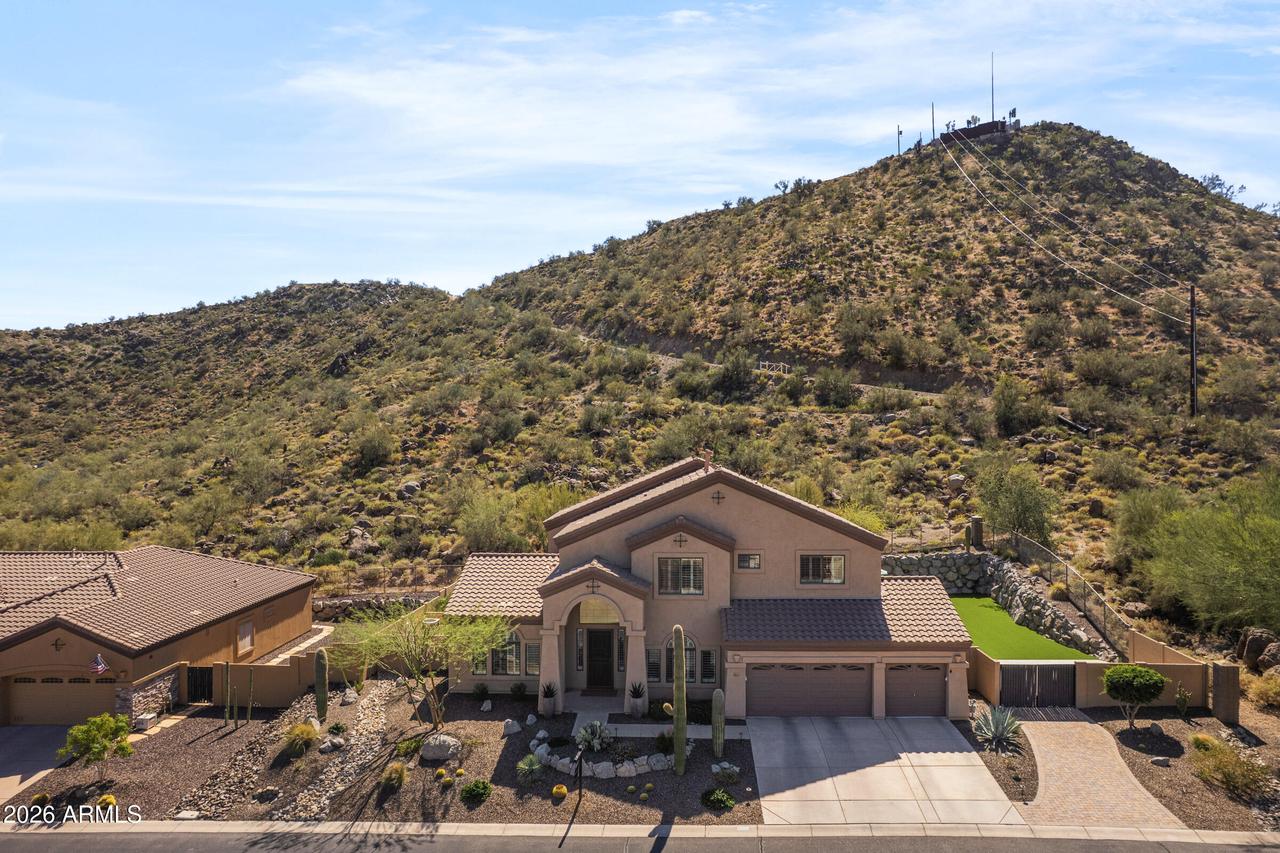 9663 E Inglewood Cir., Mesa, AZ 85207