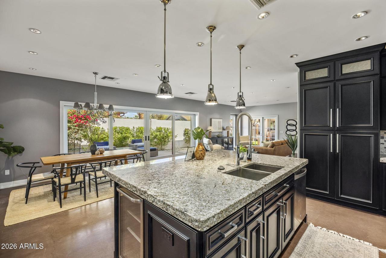 2031 N 17th Ave., Phoenix, AZ 85007