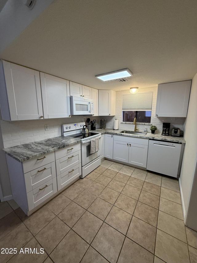 540 S West Rd. #24, Wickenburg, AZ 85390