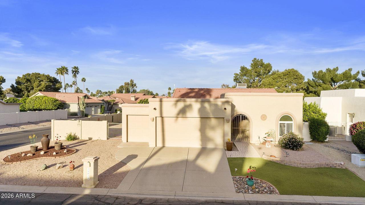 26020 S Flame Tree Dr., Sun Lakes, AZ 85248