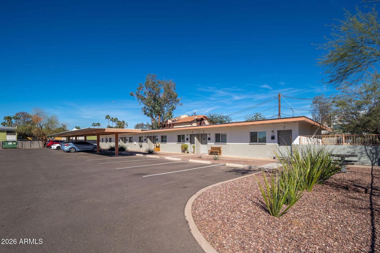 604 S Roosevelt St., Tempe, AZ 85281