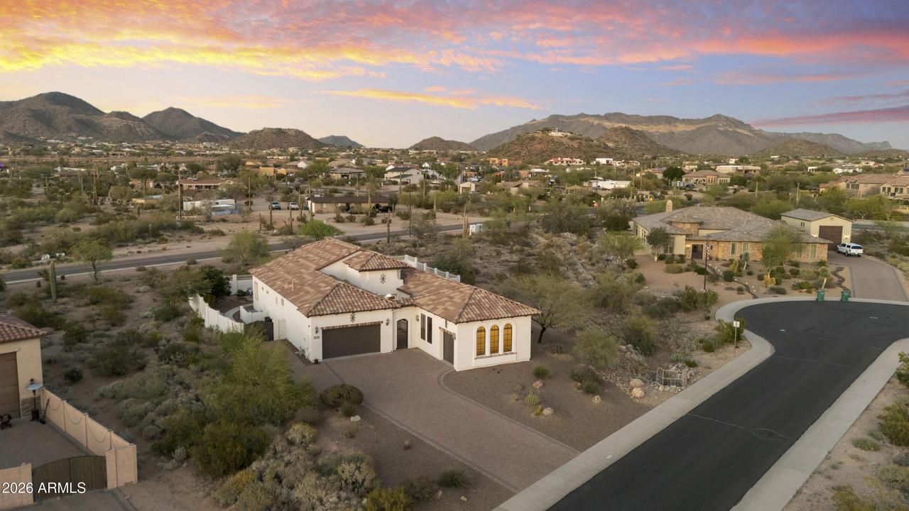 8334 E Laurel Cir., Mesa, AZ 85207