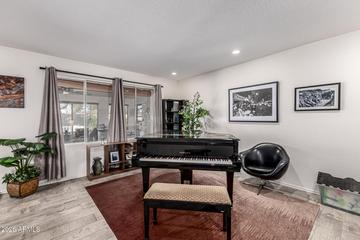 3924 E Cortez St., Phoenix, AZ 85028