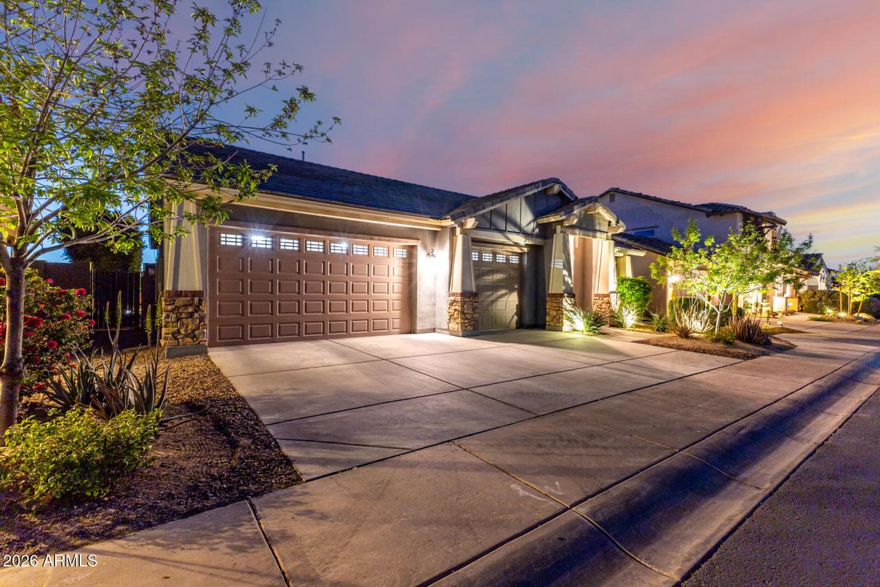 8514 S 8th Ln., Phoenix, AZ 85041