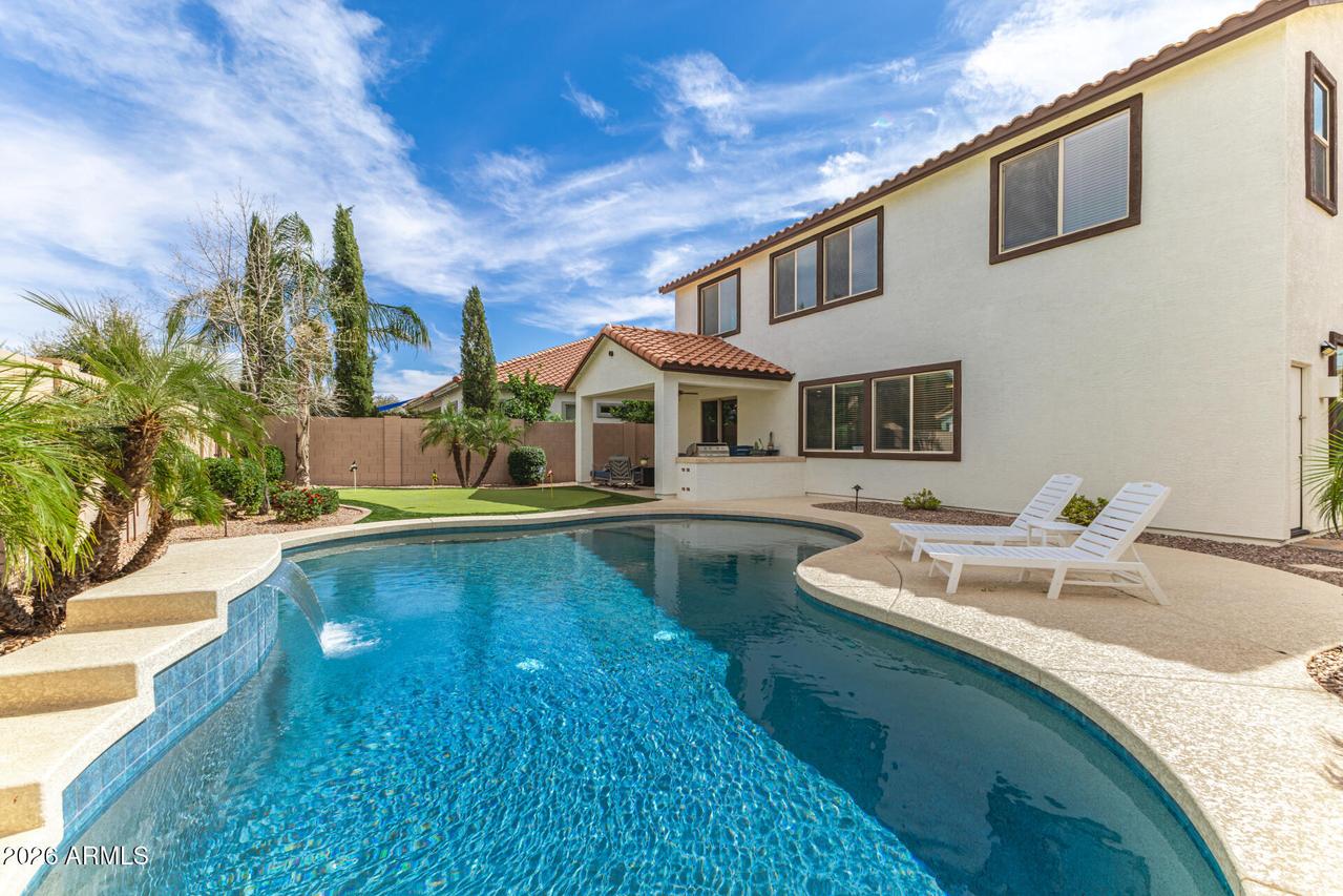 19286 E Carriage Way, Queen Creek, AZ 85142