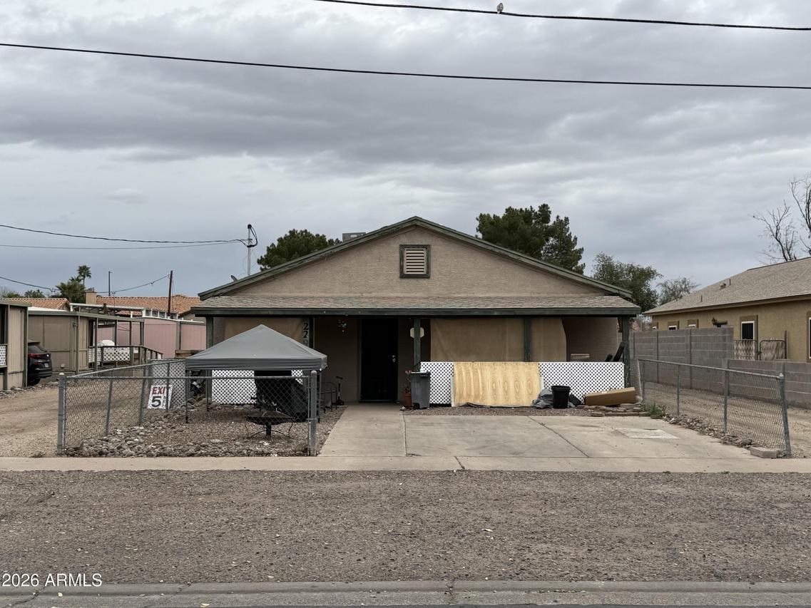 229 N Palm St. #TRLR, Gilbert, AZ 85234