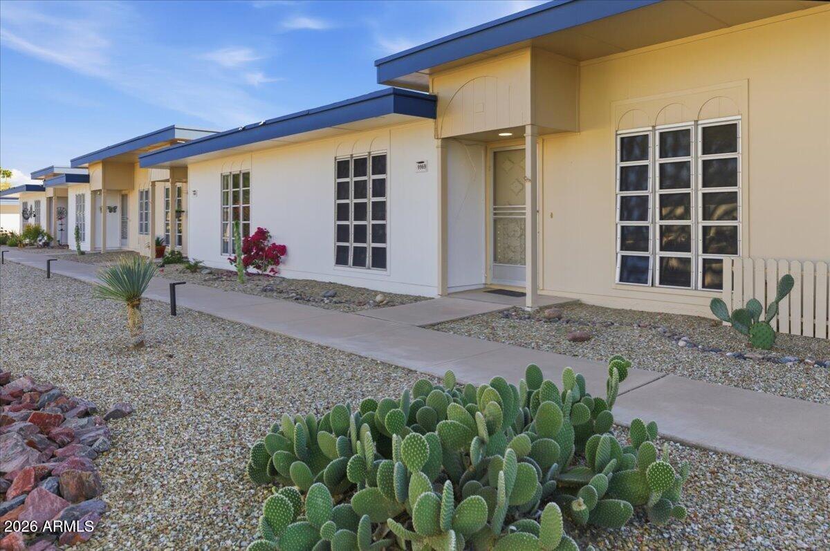 9969 W Thunderbird Blvd., Sun City, AZ 85351