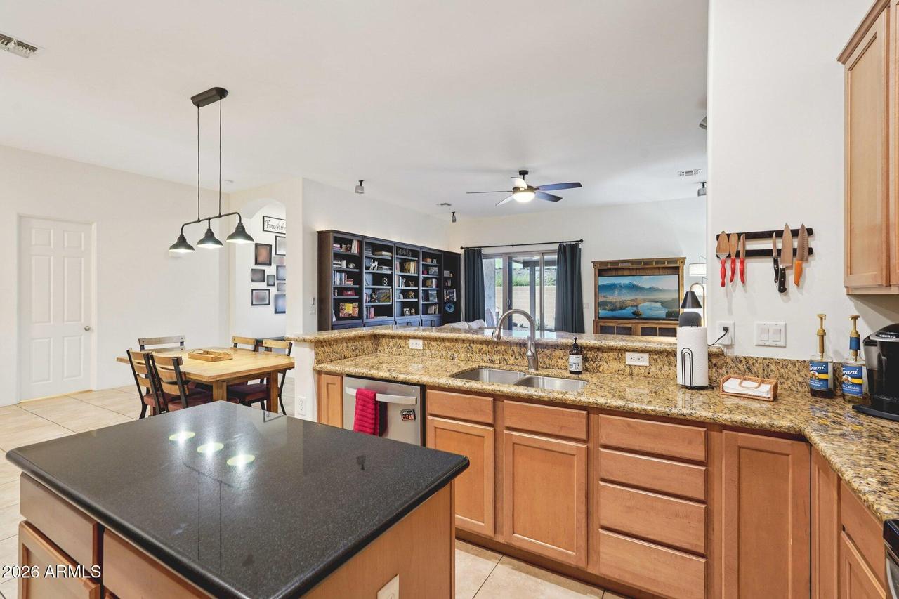 3932 W Salter Dr., Glendale, AZ 85308