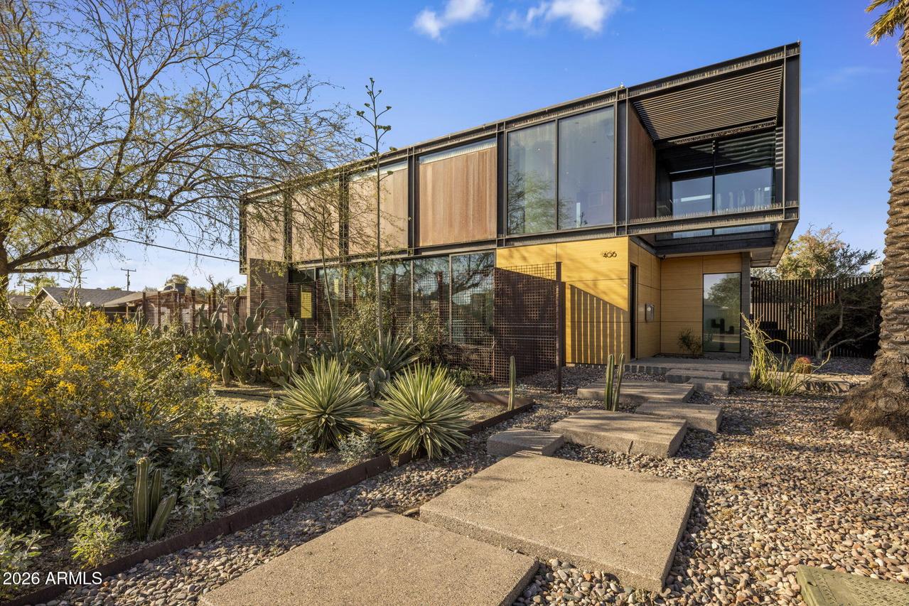 406 W 14th St., Tempe, AZ 85281