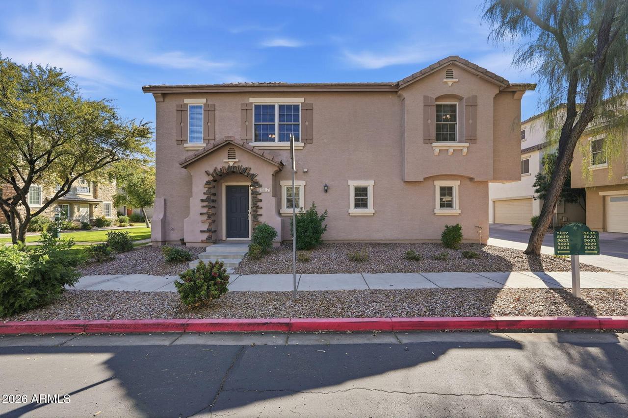 5617 S 21st Pl., Phoenix, AZ 85040