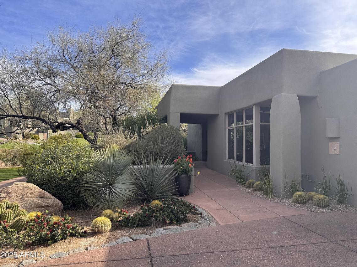 39229 N 100th Pl., Scottsdale, AZ 85262